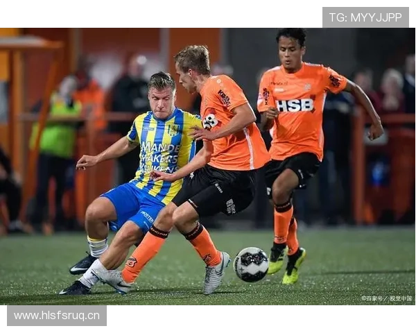 马尔基尼奥斯vs范戴克：防守风格与稳定性对比分析