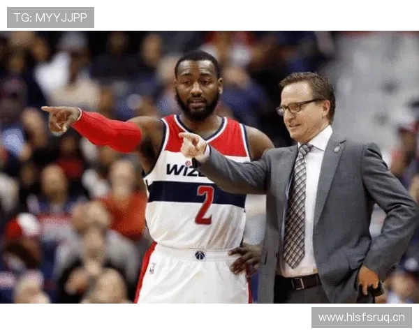 比卢普斯利用突破创造空间提升组织效率，明显拉开与其他控卫差距