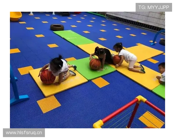 判定两次运球的场景有哪些？快看篮球裁判解析